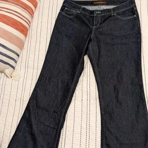 NWOT the limited bootcut jean dark blue - 10